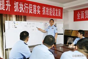 浓眉：我们知道这场比赛的重要性 没想到今天能抢25个篮板